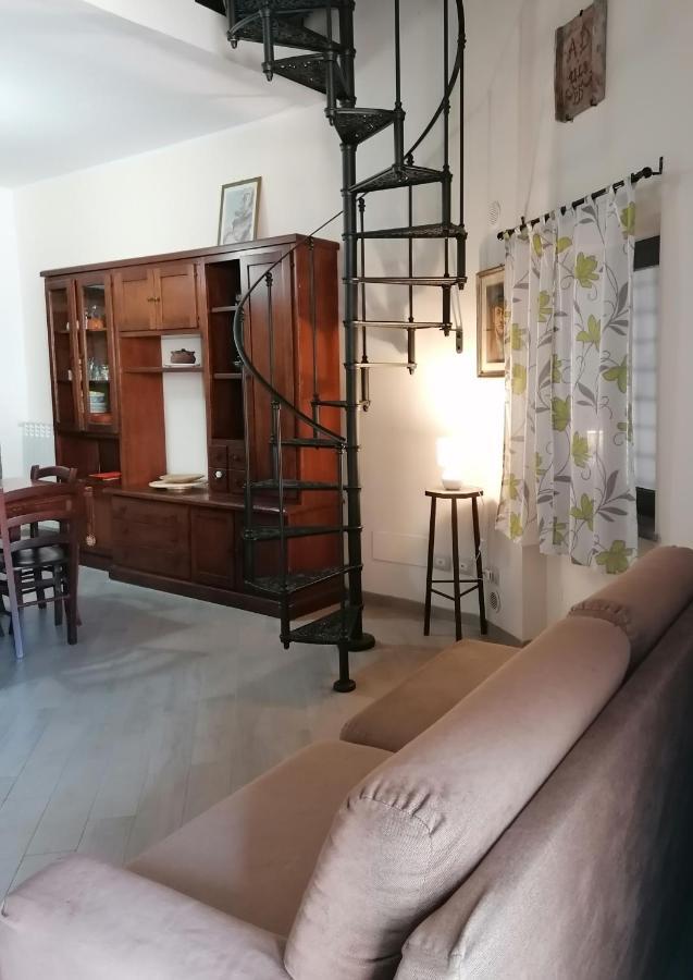 Appartamento Casa Del Palazzo Del Marchese Tarquinia Esterno foto