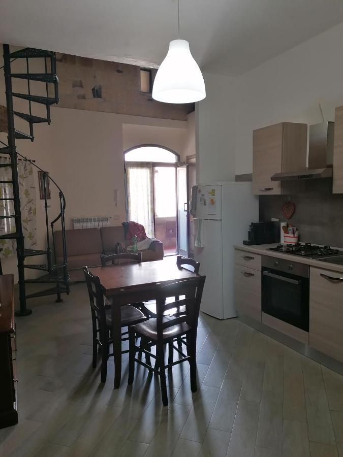 Appartamento Casa Del Palazzo Del Marchese Tarquinia Esterno foto