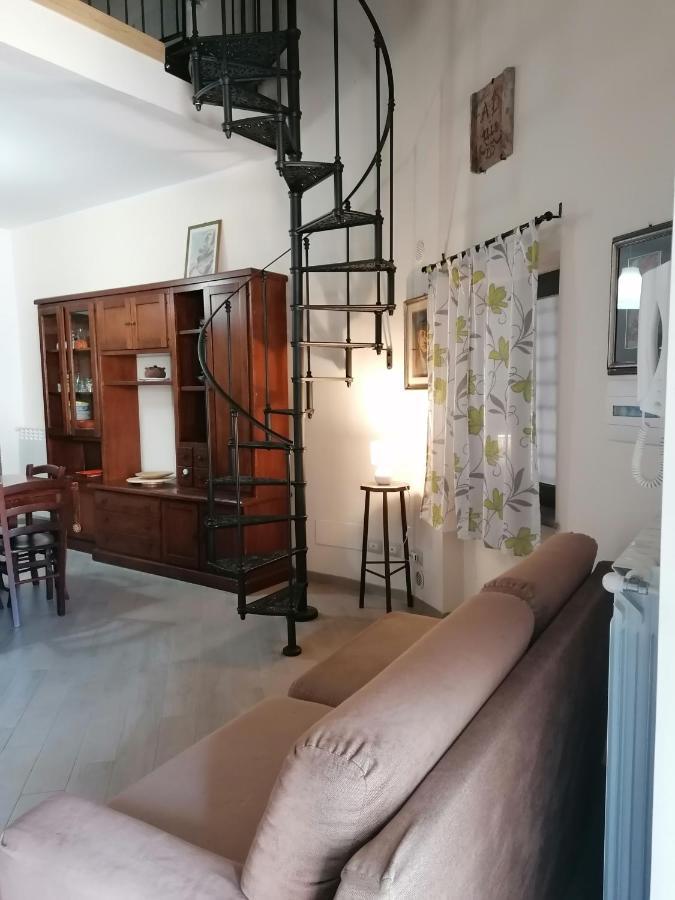 Appartamento Casa Del Palazzo Del Marchese Tarquinia Esterno foto